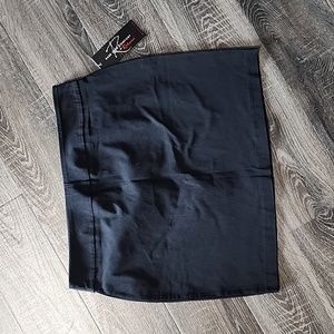 🦩 Rekucci above the knee Pencil Skirt 🦩